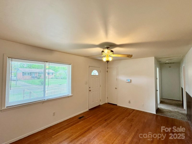 Property image 5 at 4623 Monmouth Drive, Charlotte, NC 28269