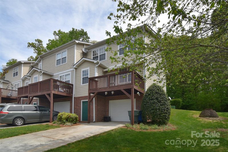 Property image 2 at 139 High Ridge Road, Mooresville, NC 28117