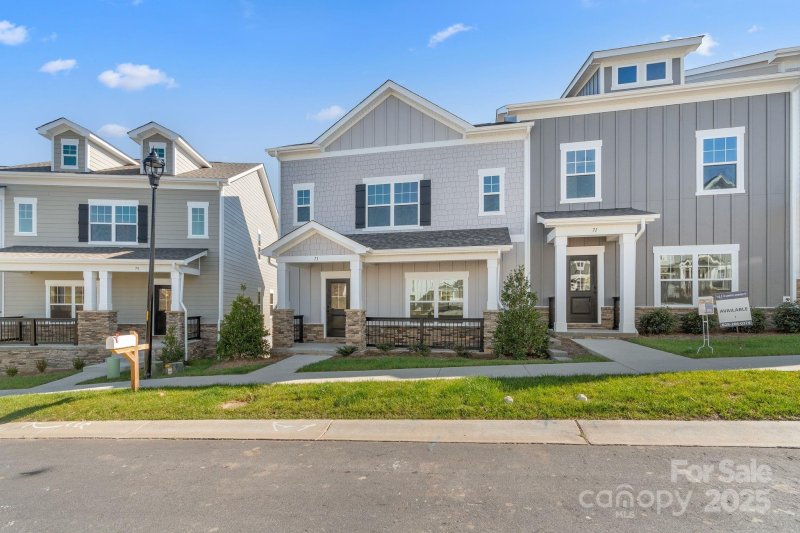 Property image 3 at 81 Walnut Springs Drive, Asheville, NC 28804