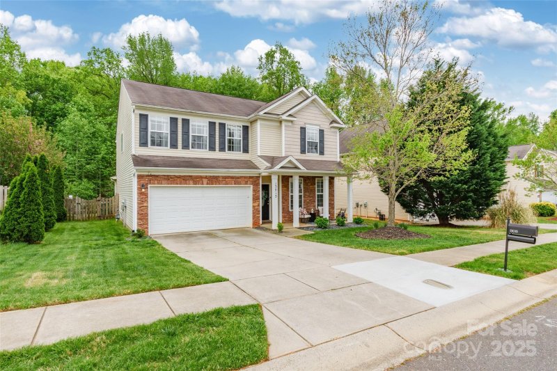 Property image 2 at 13015 Rothe House Road, Charlotte, NC 28273