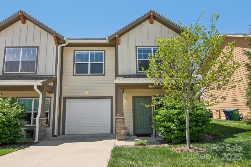 1110 Lynwood Forest Road