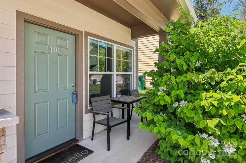 Property image 3 of 1110 Lynwood Forest Road in Baldwin Commons, Arden, NC 28704