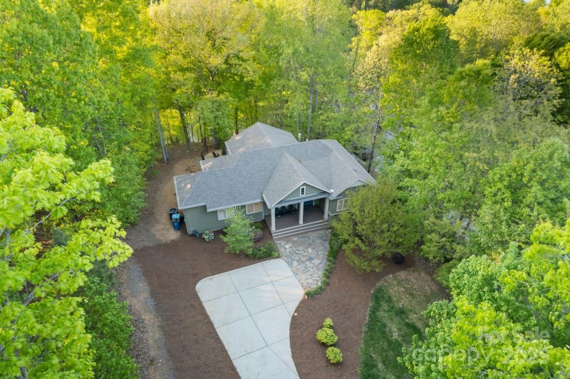 Property image 5 at 8086 Summit Ridge Drive, Catawba, NC 28609