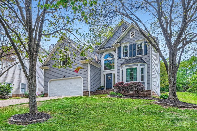 Property image 2 at 9517 Harris Glen Drive, Charlotte, NC 28269