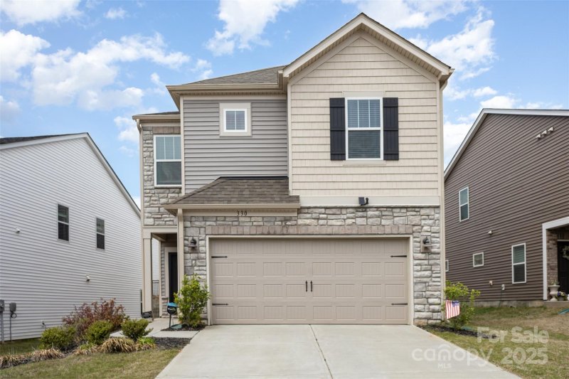 Property image 3 at 330 Hyssop Court, Fort Mill, SC 29715
