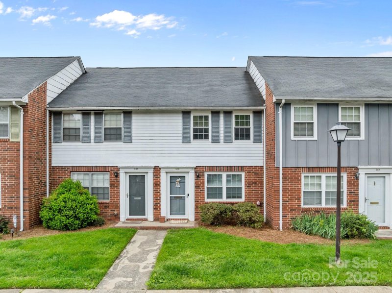 Property image 3 at 1300 Larchmont Place, Salisbury, NC 28144