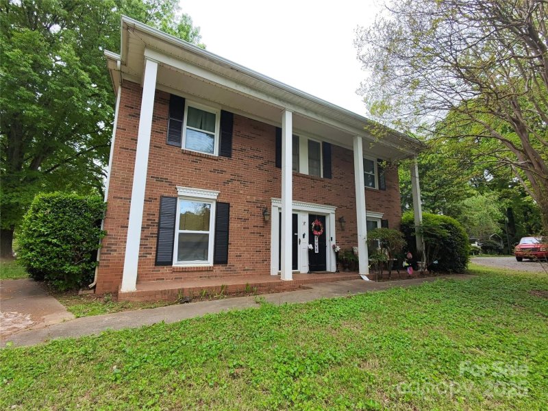 Property image 4 of 7714 Albemarle Road in Falconbridge, Charlotte, NC 28227