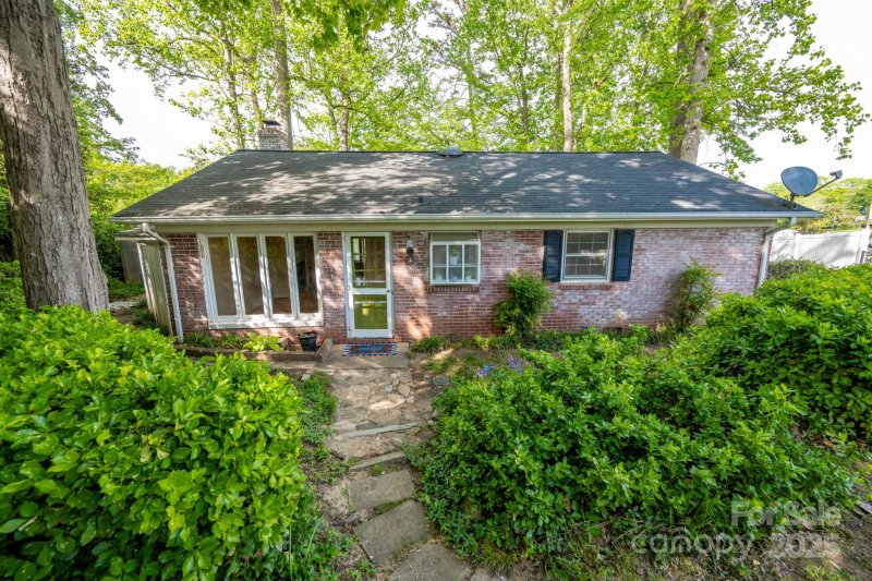 7851 Green Cove Court