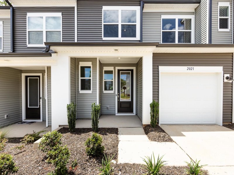 Property image 2 at 2021 Endeavor Run, Charlotte, NC 28269