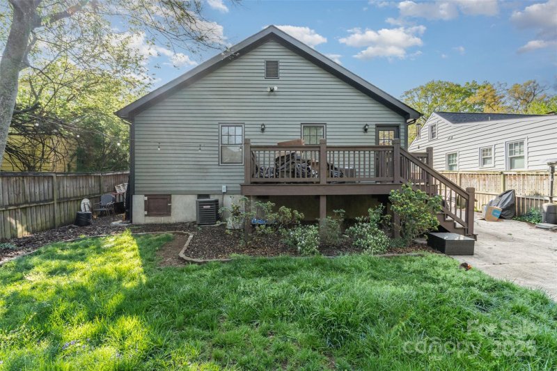 Property image 3 at 1808 Merriman Avenue, Charlotte, NC 28203