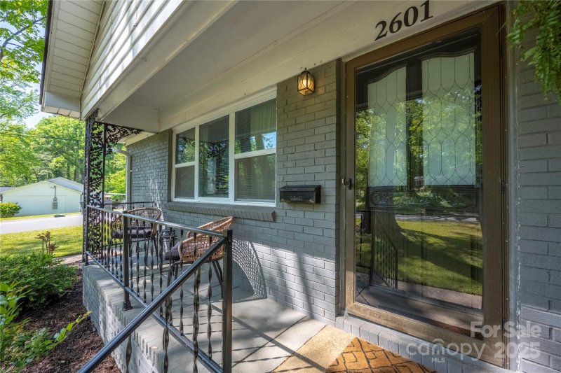 Property image 3 at 2601 Dora Drive, Charlotte, NC 28215