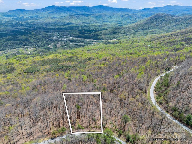 Property image 4 of 280 Eastman Place in Brights Creek, Mill Spring, NC 28756