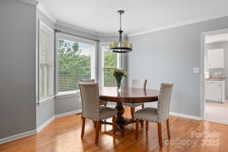 Property image 4 of 338 English Oak Road in Livingston Farms, Fletcher, NC 28732