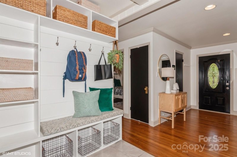 Property image 5 at 1501 Briarfield Drive, Charlotte, NC 28205