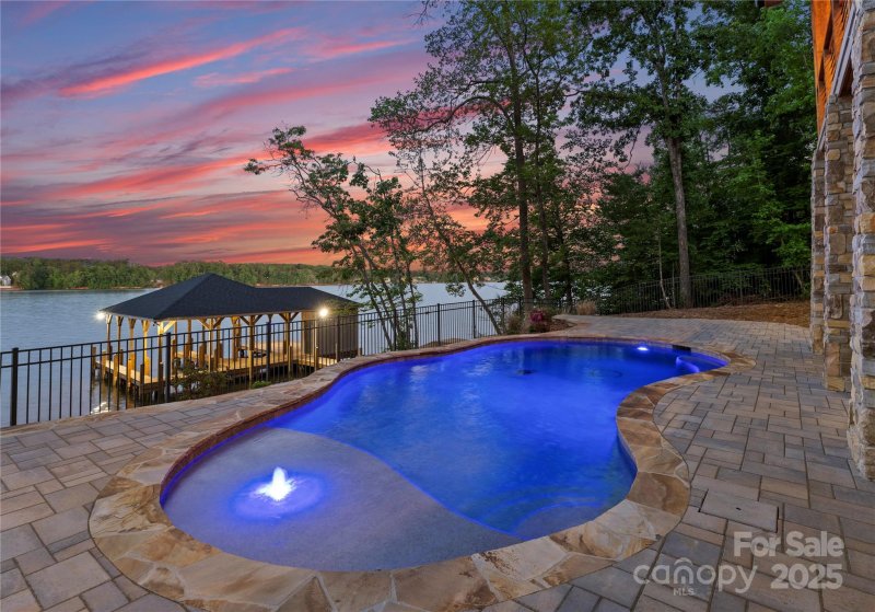 Property image 2 of 8058 Edgewater Drive in Edgewater, Norwood, NC 28128