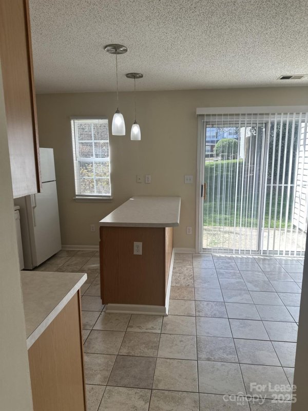 Property image 2 at 10132 Forest Landing Drive, Charlotte, NC 28213