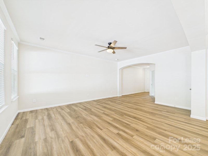 Property image 3 at 8230 Merryvale Lane, Charlotte, NC 28214