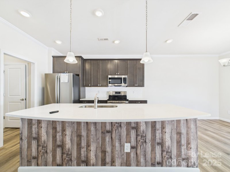 Property image 5 at 8230 Merryvale Lane, Charlotte, NC 28214