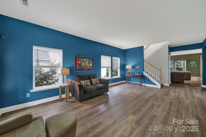 Property image 2 of 656 Hosta Drive in English Trails, Fort Mill, SC 29715