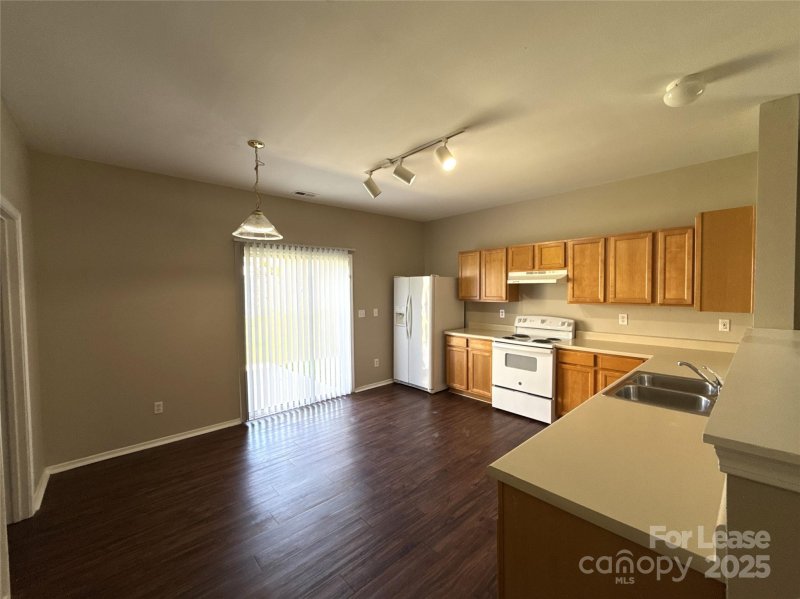 Property image 5 at 8947 Chalkstone Road, Charlotte, NC 28216