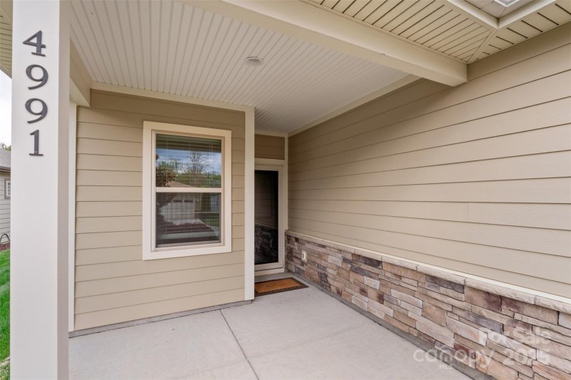 Property image 5 at 4991 Looking Glass Trail, Denver, NC 28037