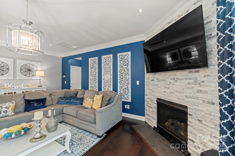 Property image 5 at 4607 Bonroi Avenue, Charlotte, NC 28213