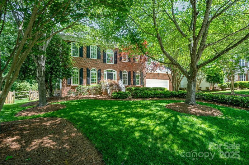 Property image 3 at 511 Pembroke Lane, Waxhaw, NC 28173