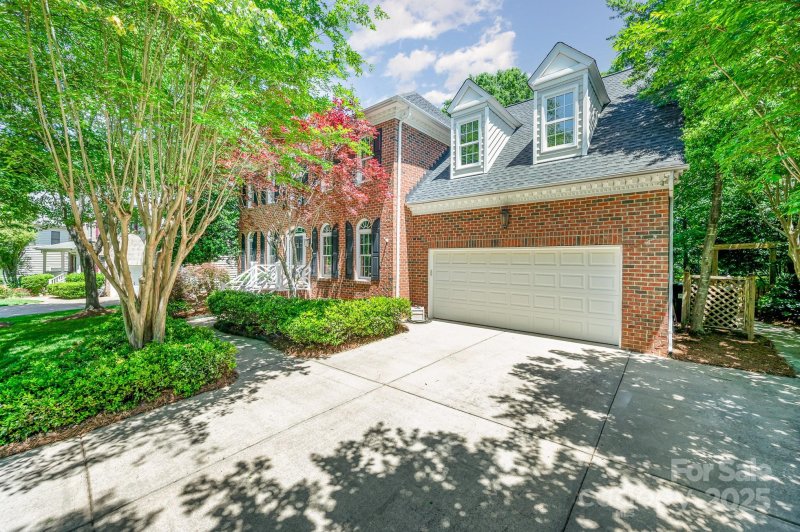 Property image 4 at 511 Pembroke Lane, Waxhaw, NC 28173