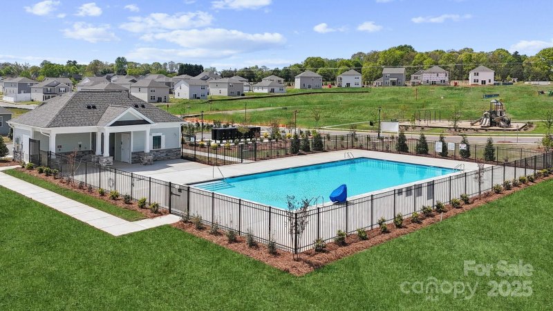 Property image 4 at 715 Olde England Drive, Lincolnton, NC 28092