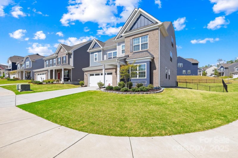 Property image 4 at 13547 Roderick Drive, Huntersville, NC 28078