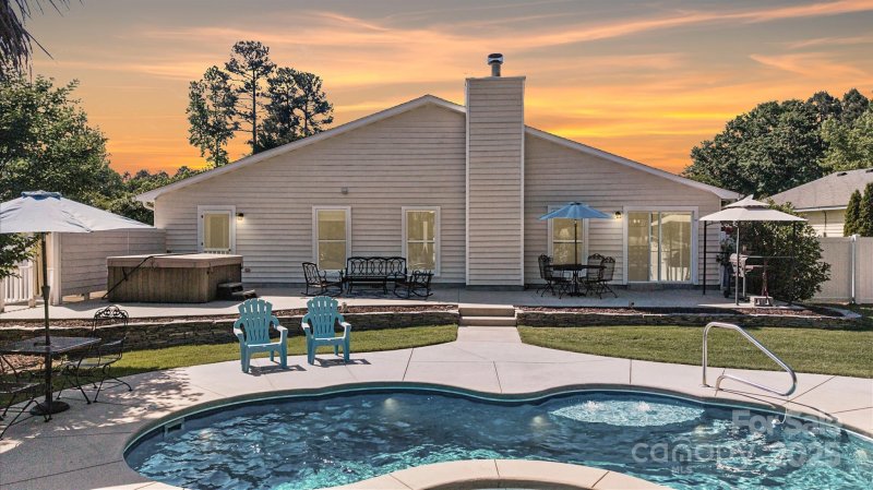 7018 Huntsmaster Drive