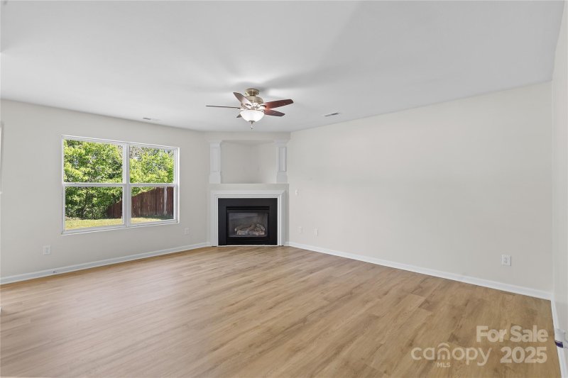 Property image 4 at 2708 N Valley Court, Charlotte, NC 28273