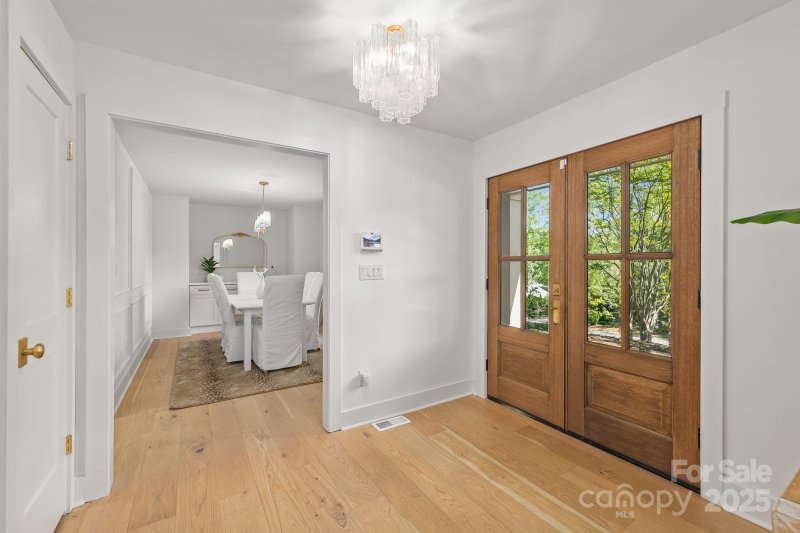 Property image 3 at 2411 Ainsdale Road, Charlotte, NC 28226