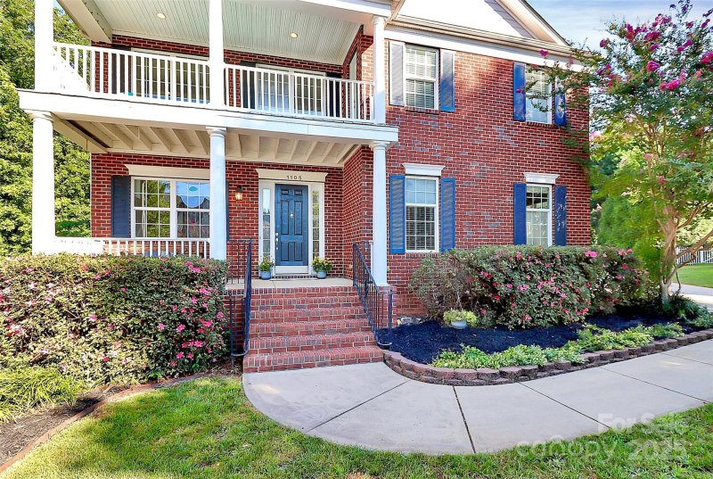 Property image 2 at 1105 Hoyle Lane, Waxhaw, NC 28173