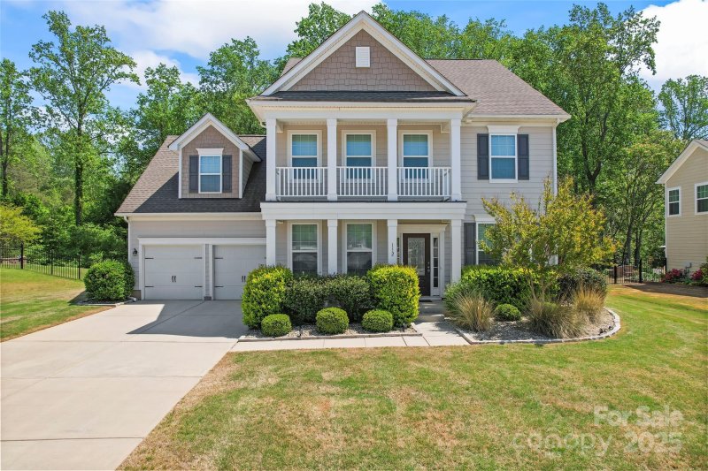 Property image 2 at 112 Serravista Street, Mooresville, NC 28117