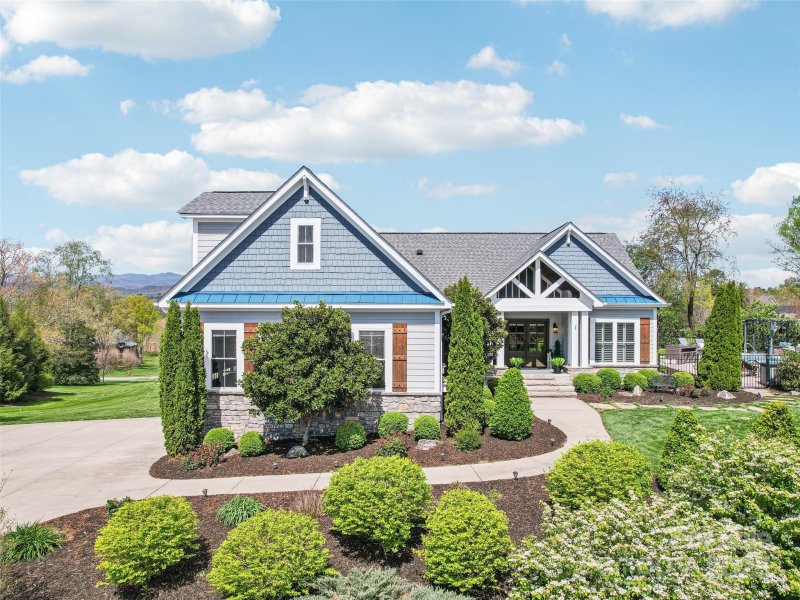 Property image 4 at 74 Ridgeview Hill Drive, Hendersonville, NC 28791