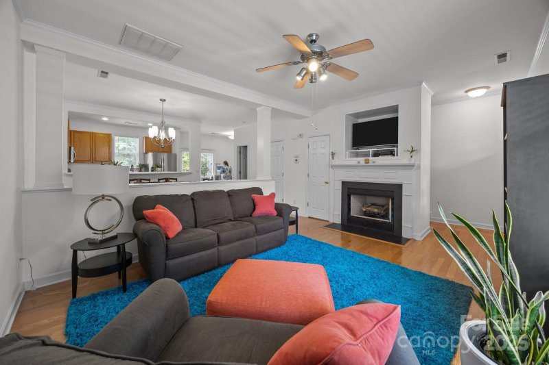 Property image 3 at 11139 Dundarrach Lane, Charlotte, NC 28277