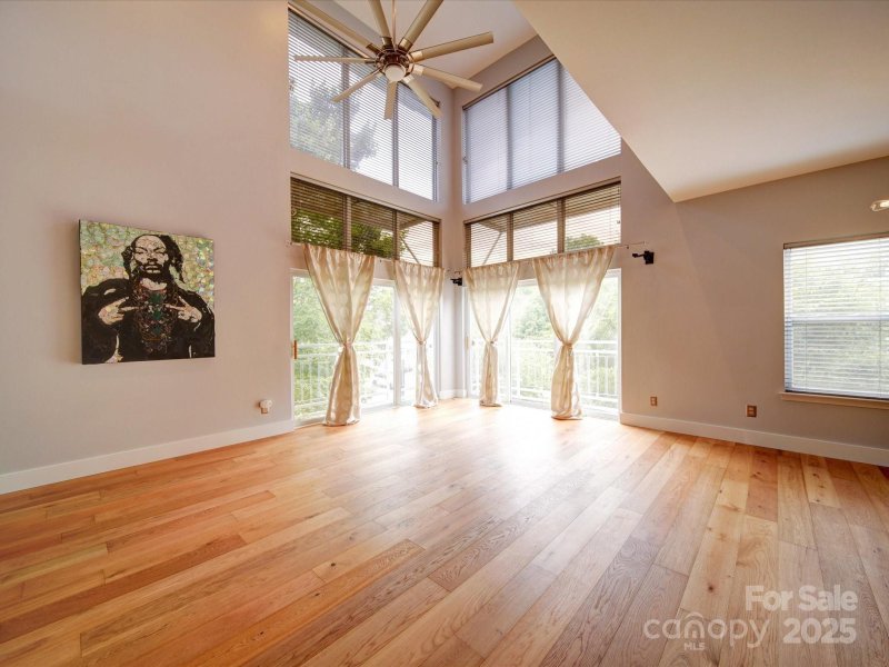 Property image 5 at 650 Raphael Place, Charlotte, NC 28205