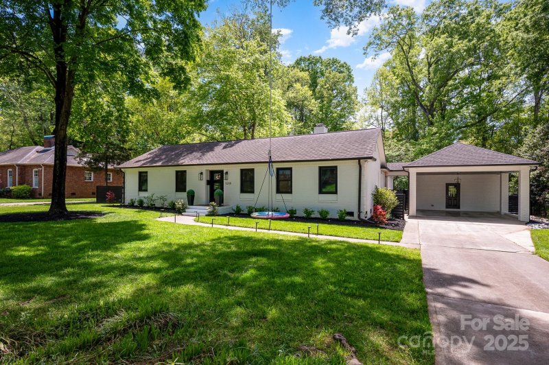 Property image 2 at 5218 Addison Drive, Charlotte, NC 28211