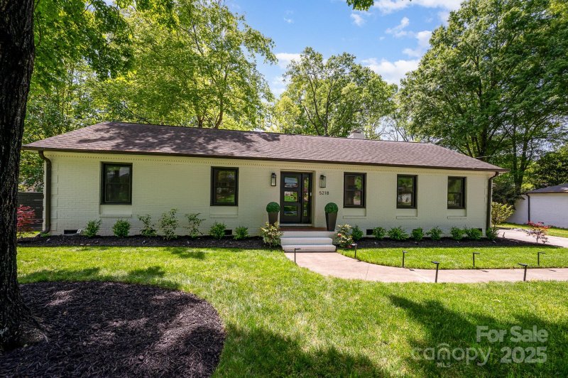 Property image 3 at 5218 Addison Drive, Charlotte, NC 28211