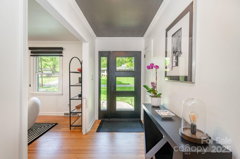 Property image 4 at 5218 Addison Drive, Charlotte, NC 28211