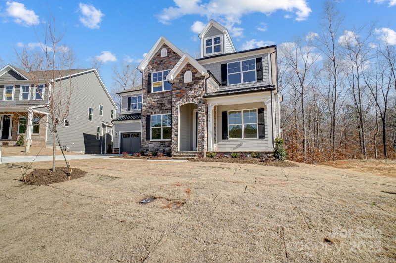 5031 Mclaughlin Loop