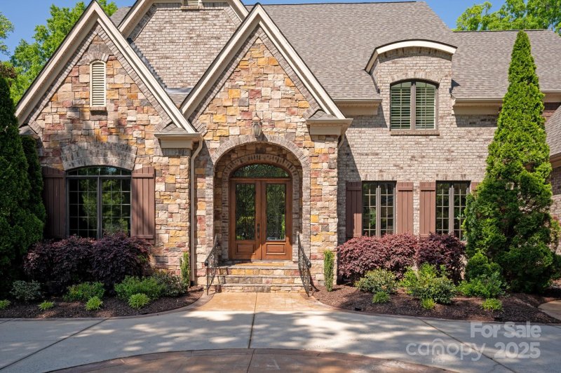 Property image 2 at 9004 Whirlaway Lane, Waxhaw, NC 28173