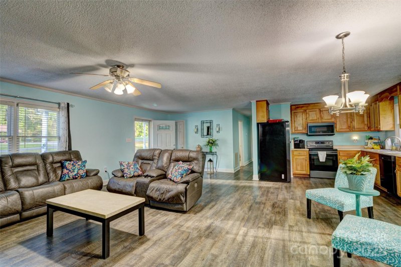 Property image 4 at 221 Delview Drive, Cherryville, NC 28021