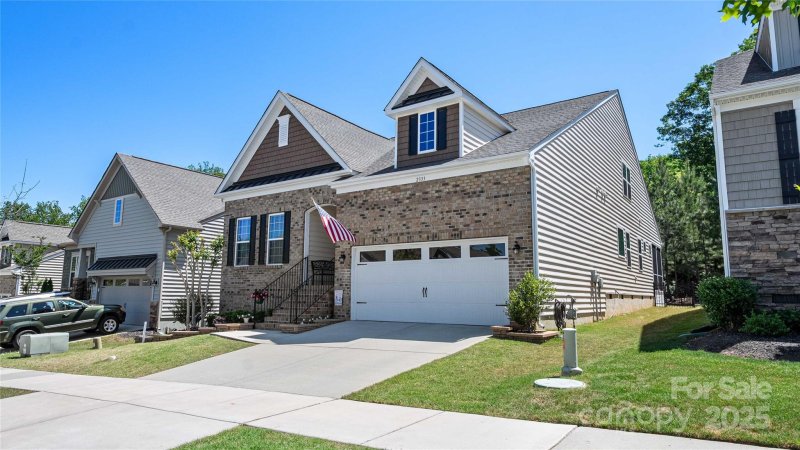 Property image 3 at 2333 Talon Point Circle, Fort Mill, SC 29715
