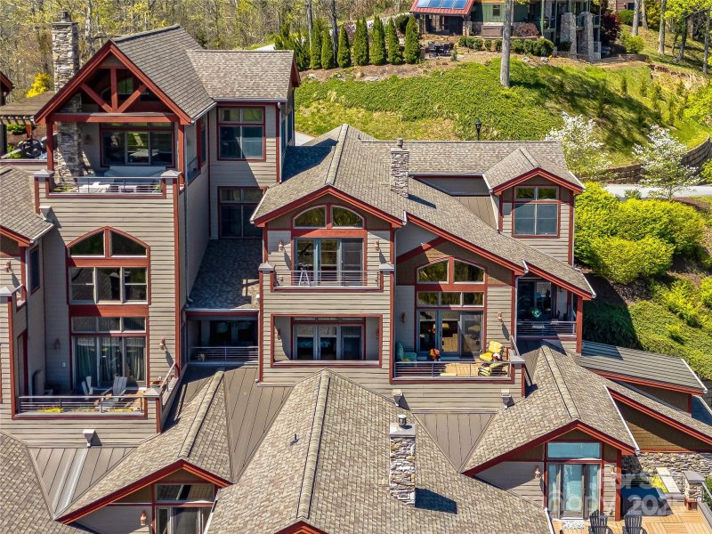 Property image 5 at 4 Chimney Crest Drive, Asheville, NC 28806