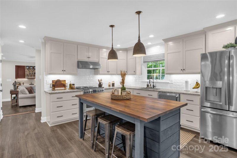 Property image 3 at 323 Richmond Road, Salisbury, NC 28144