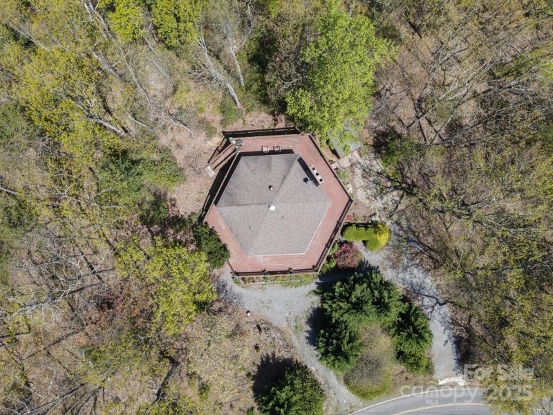 Property image 4 of 3190 Holly Road in Pine Mountain Estates, Connelly Springs, NC 28612