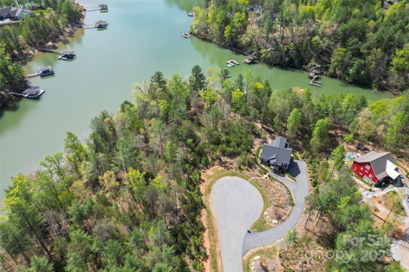 Property image 2 at 2313 W Blue Water Drive, Morganton, NC 28655