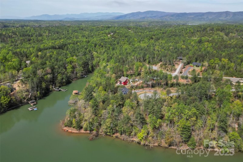 Property image 4 at 2313 W Blue Water Drive, Morganton, NC 28655